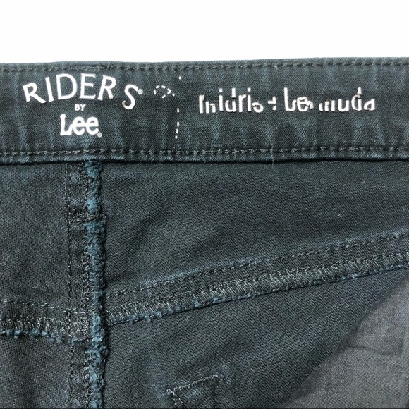 Lee Riders Black Denim Midrise Bermuda Shorts - Picture 3 of 7